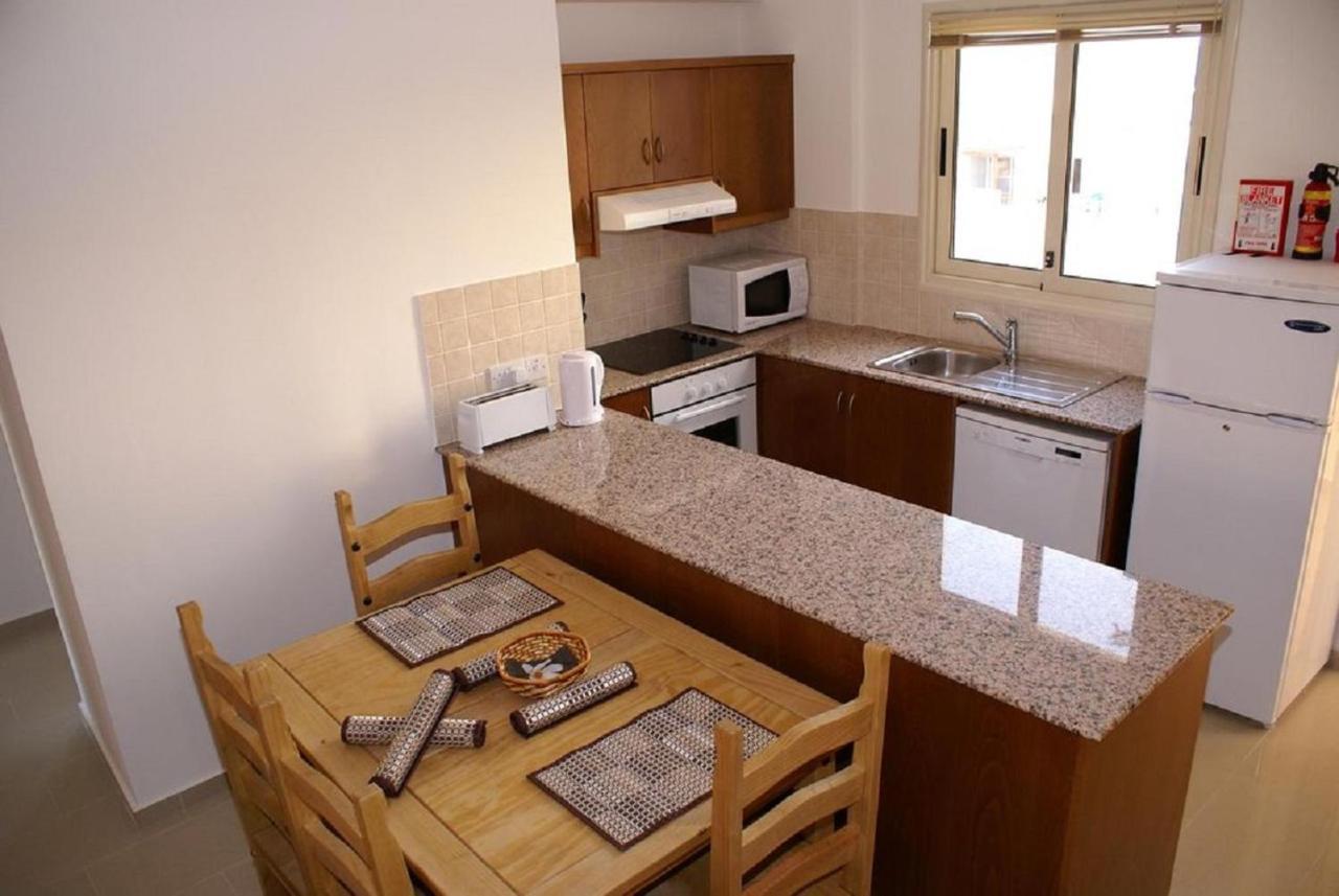 Pleasantly Furnished Apartment B201 With Large Terrace, Wi-Fi & Android Tv Пейя Экстерьер фото